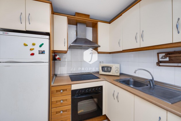 Resale - Chalet -
Torrevieja - La veleta