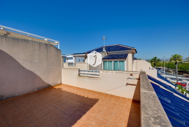 Resale - Chalet -
Torrevieja - La veleta