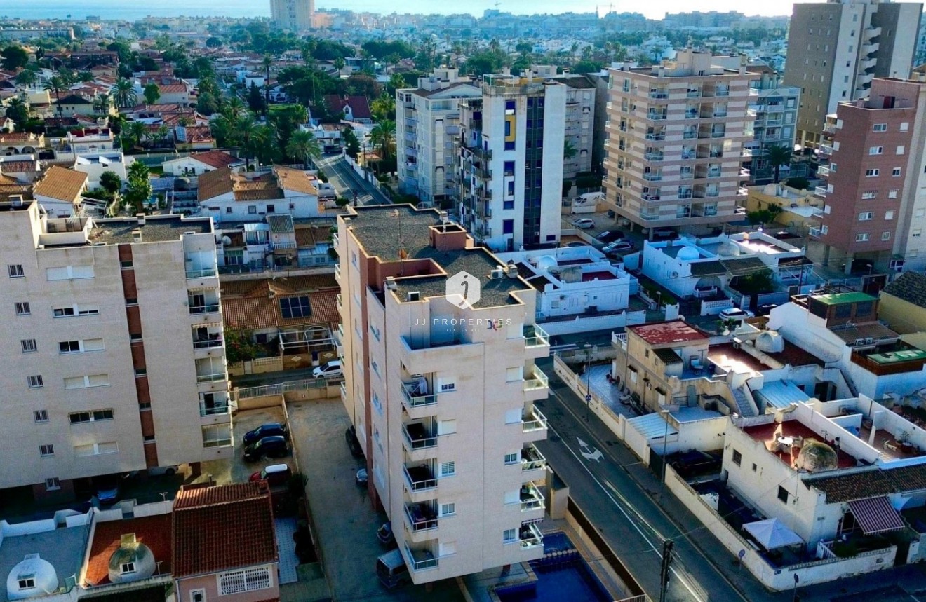 Segunda mano - Apartamento / piso -
Torrevieja - Costa Blanca
