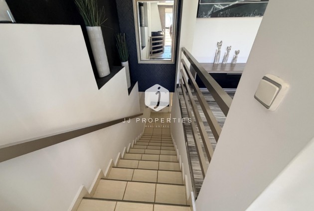 Resale - Villa -
Torrevieja - Costa Blanca