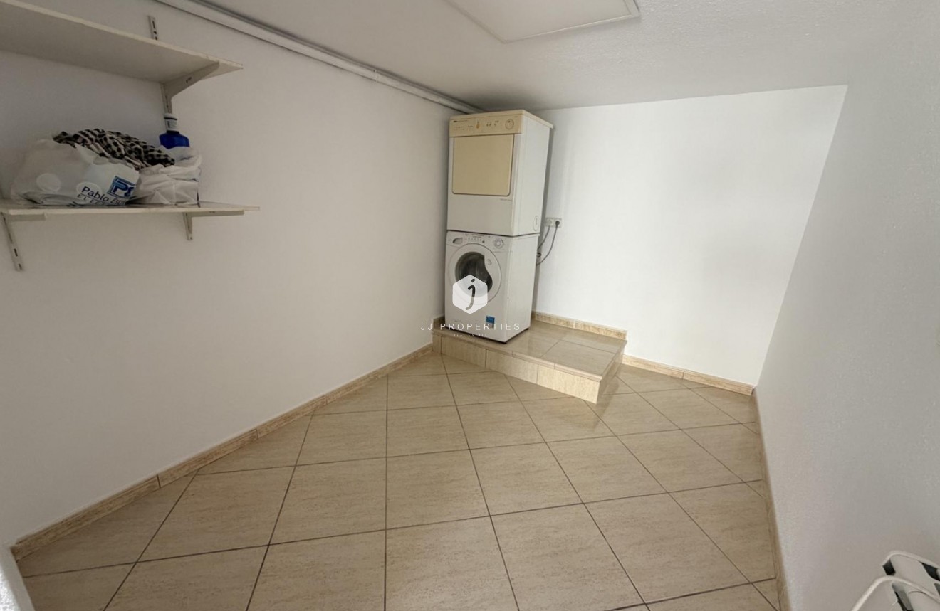 Resale - Villa -
Torrevieja - Costa Blanca