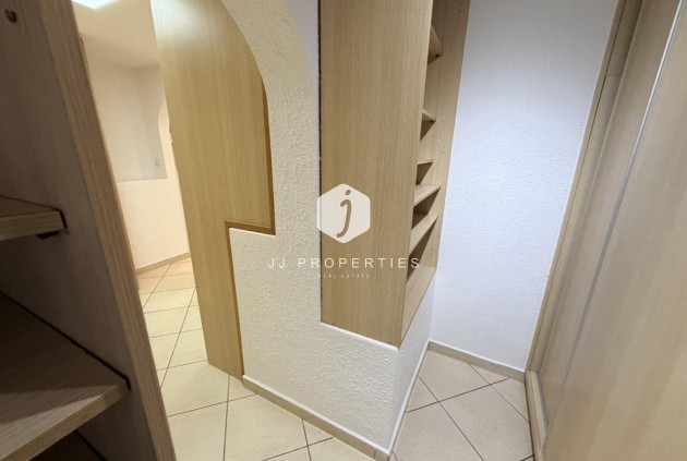 Resale - Villa -
Torrevieja - Costa Blanca
