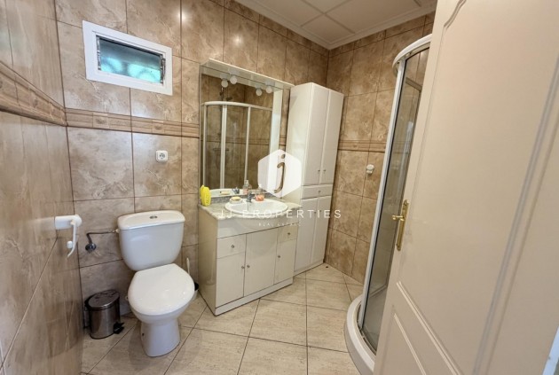 Resale - Villa -
Torrevieja - Costa Blanca