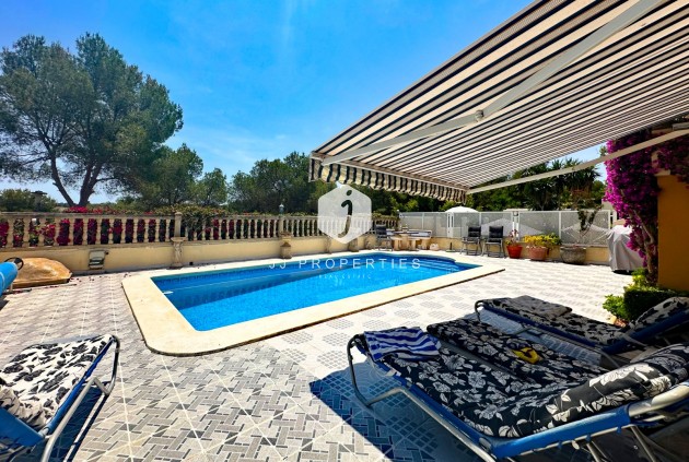 Resale - Villa -
Orihuela Costa - Costa Blanca
