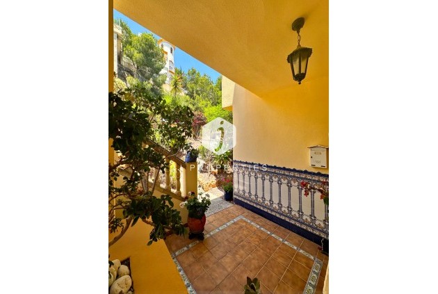 Resale - Villa -
Orihuela Costa - Costa Blanca