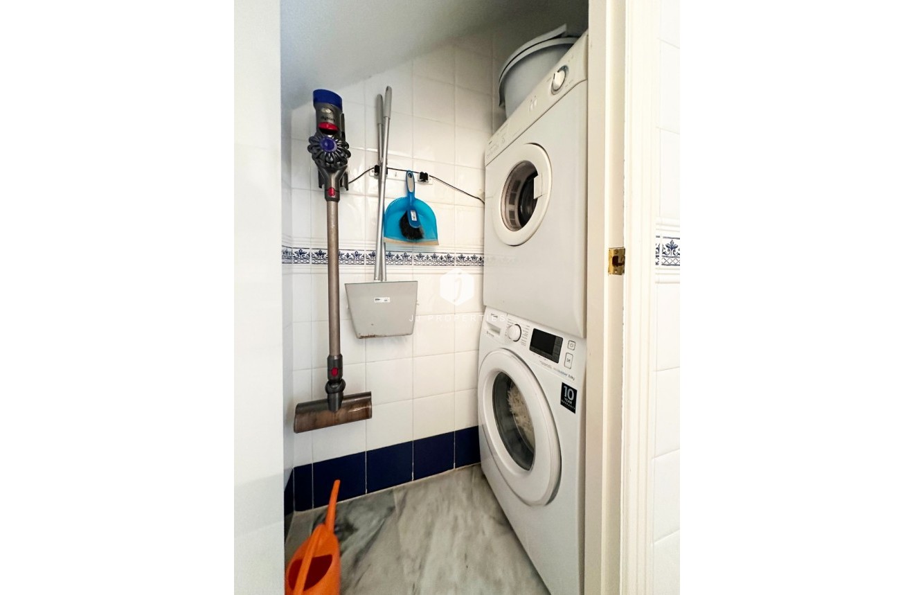 Resale - Villa -
Orihuela Costa - Costa Blanca