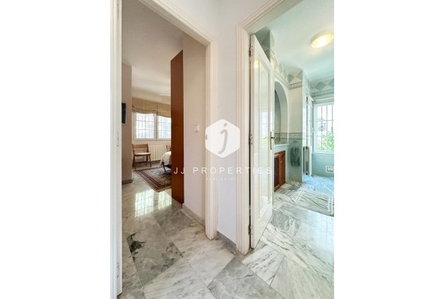 Resale - Villa -
Orihuela Costa - Costa Blanca