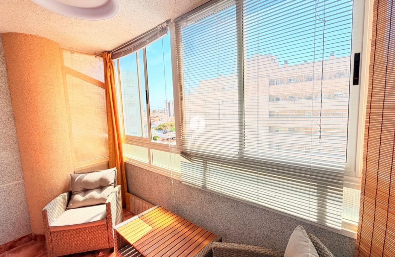 Segunda mano - Apartamento / piso -
Torrevieja - Nueva Torrevieja