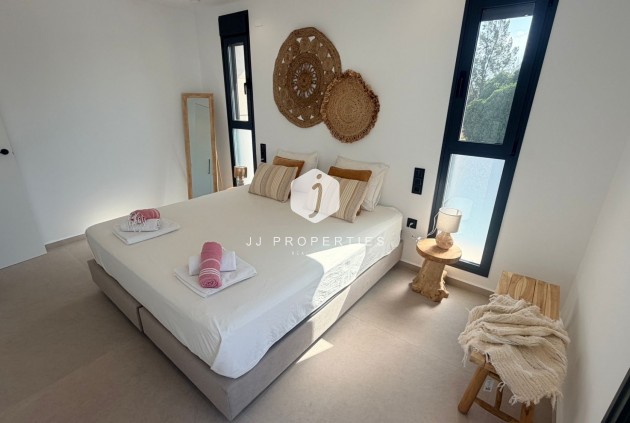 Resale - Villa -
Dolores - Costa Blanca