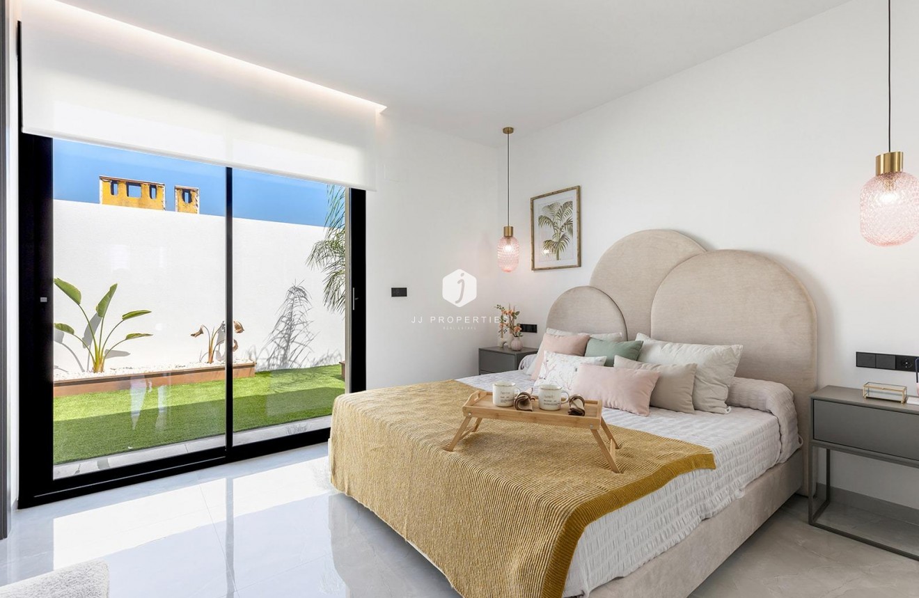 New Build - Villa -
Torrevieja - Los Balcones