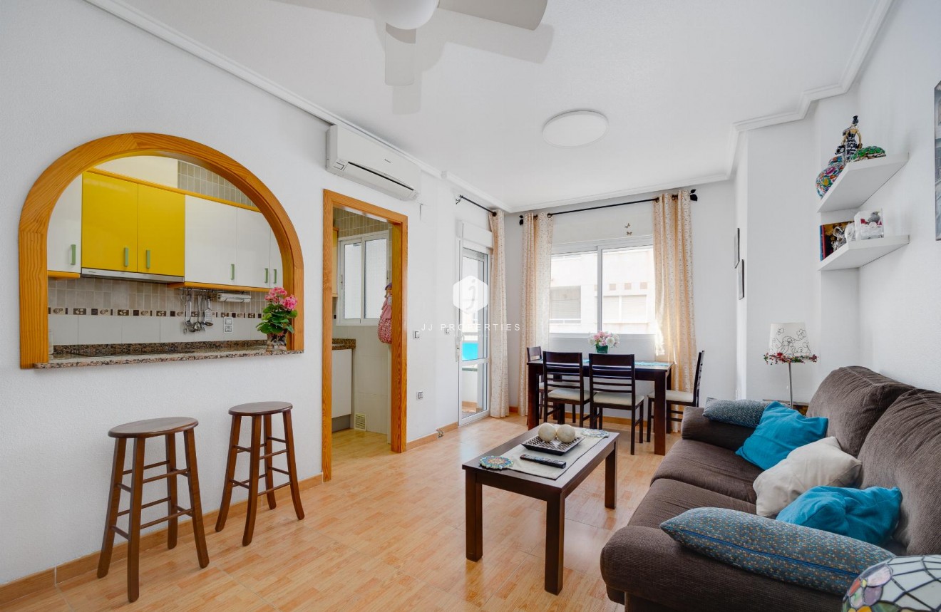 Tweedehands - Appartement / flat -
Torrevieja - Costa Blanca