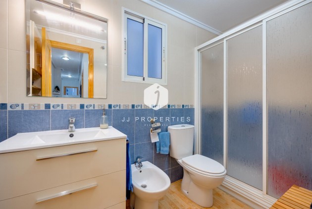 Tweedehands - Appartement / flat -
Torrevieja - Costa Blanca