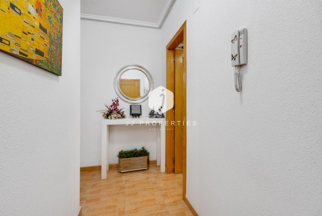 Tweedehands - Appartement / flat -
Torrevieja - Costa Blanca