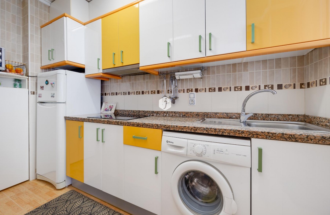 Tweedehands - Appartement / flat -
Torrevieja - Costa Blanca