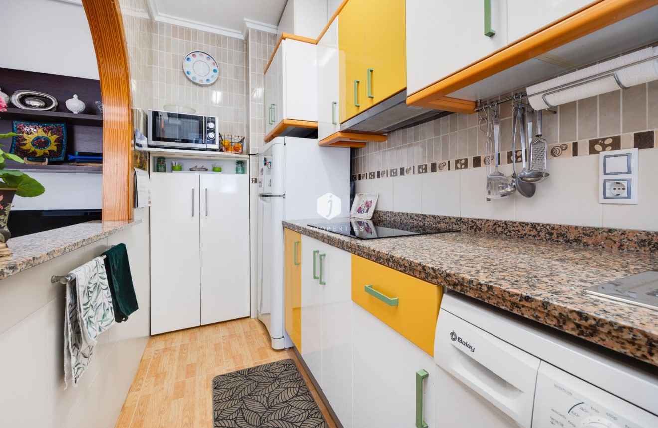 Tweedehands - Appartement / flat -
Torrevieja - Costa Blanca