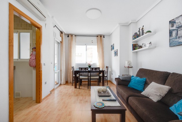 Tweedehands - Appartement / flat -
Torrevieja - Costa Blanca