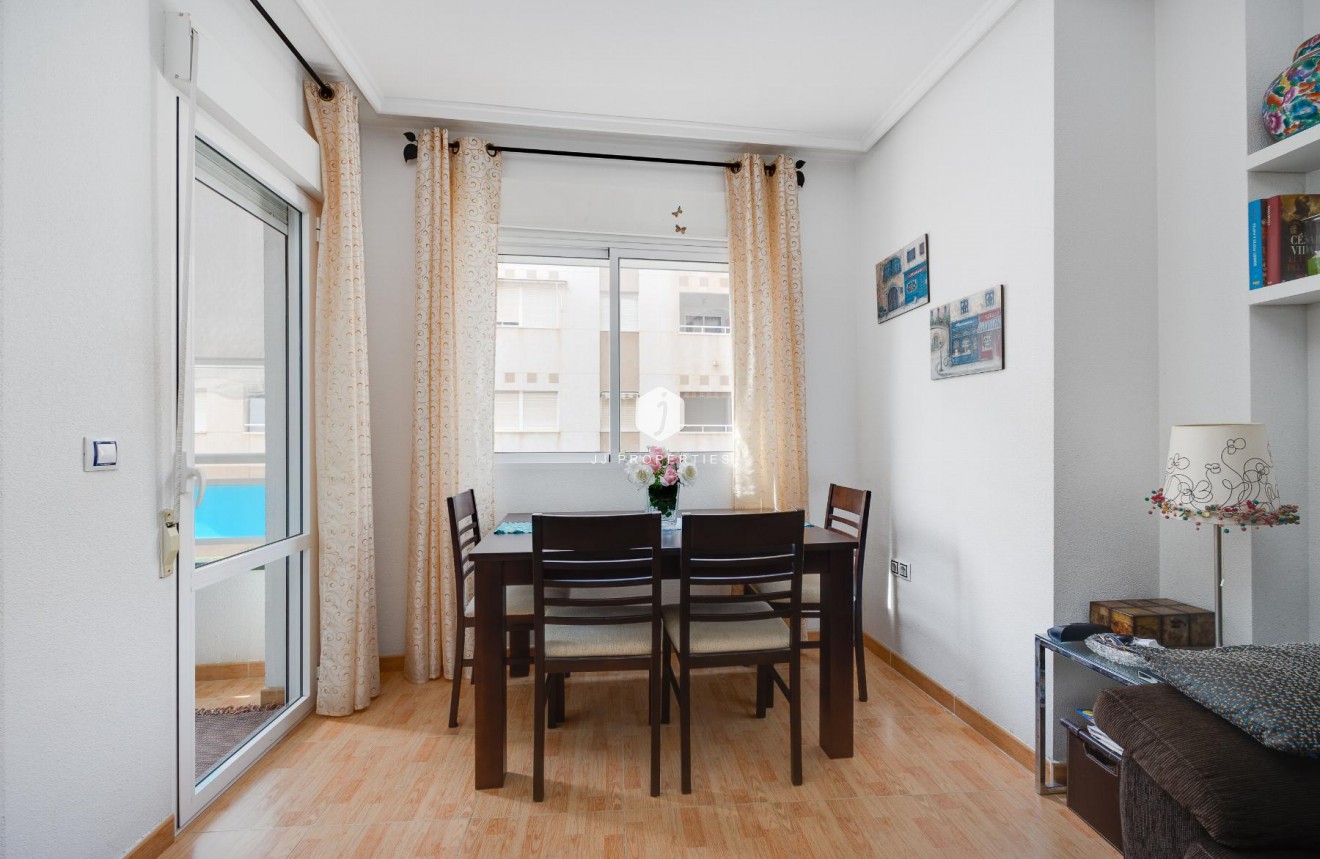 Tweedehands - Appartement / flat -
Torrevieja - Costa Blanca
