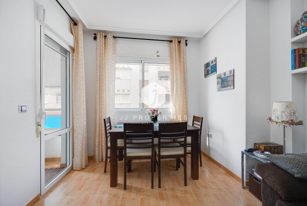 Tweedehands - Appartement / flat -
Torrevieja - Costa Blanca