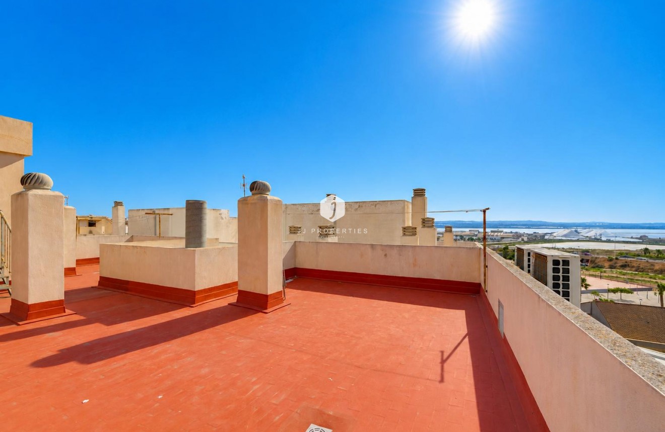 Tweedehands - Appartement / flat -
Torrevieja - Costa Blanca