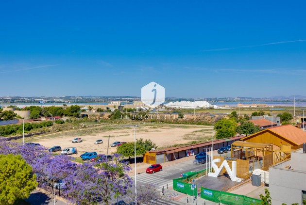 Tweedehands - Appartement / flat -
Torrevieja - Costa Blanca