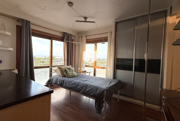 Z drugiej ręki - Mieszkanie w bloku -
Torrevieja - Costa Blanca