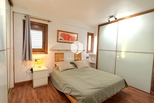 Z drugiej ręki - Mieszkanie w bloku -
Torrevieja - Costa Blanca