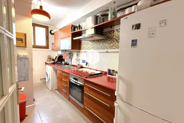Z drugiej ręki - Mieszkanie w bloku -
Torrevieja - Costa Blanca