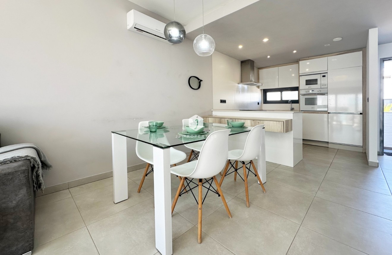 Resale - Apartment / flat -
Guardamar del Segura - Costa Blanca