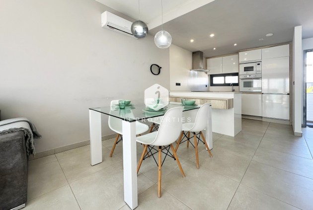 Resale - Apartment / flat -
Guardamar del Segura - Costa Blanca