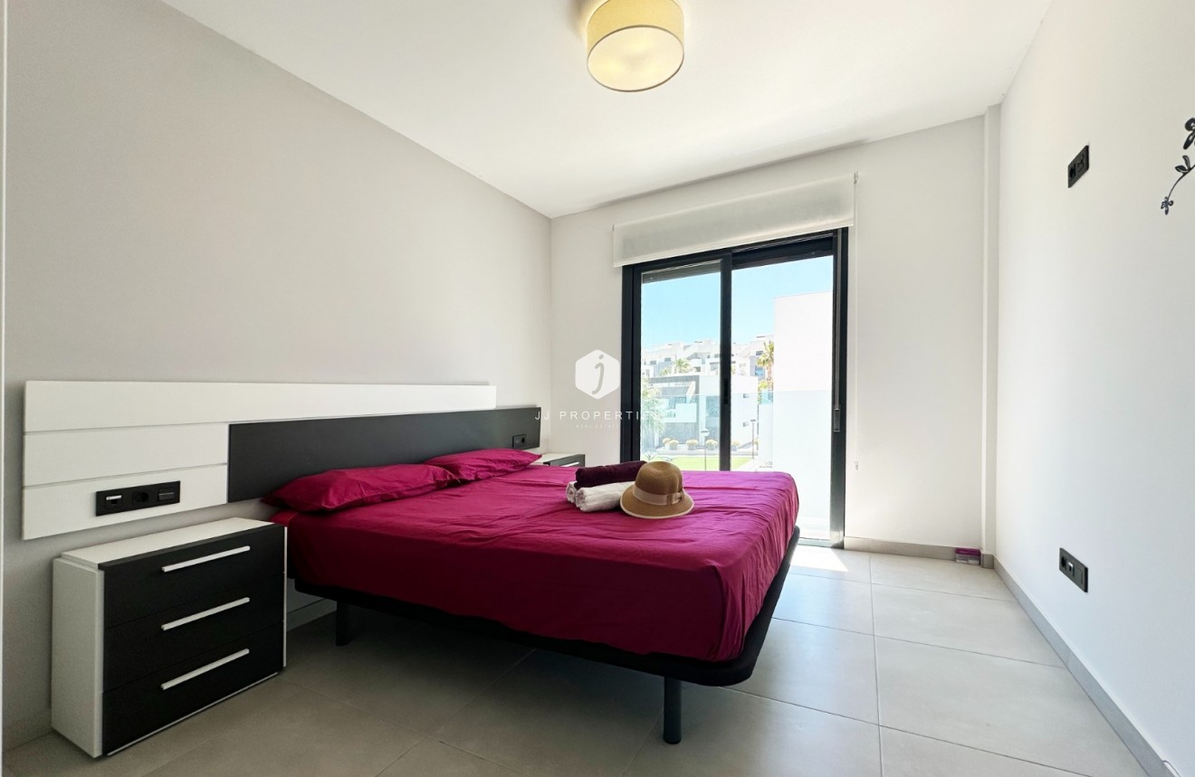 Resale - Apartment / flat -
Guardamar del Segura - Costa Blanca