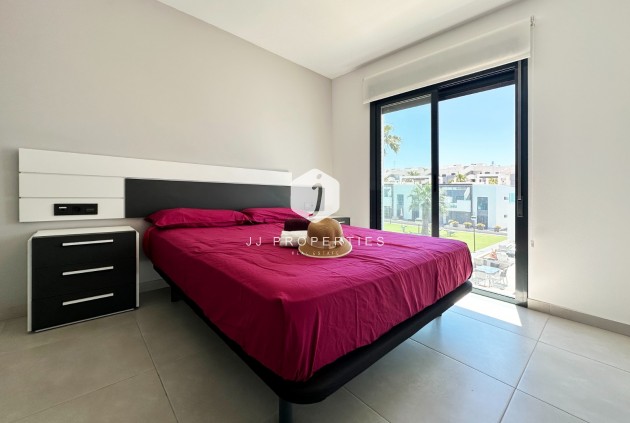 Resale - Apartment / flat -
Guardamar del Segura - Costa Blanca