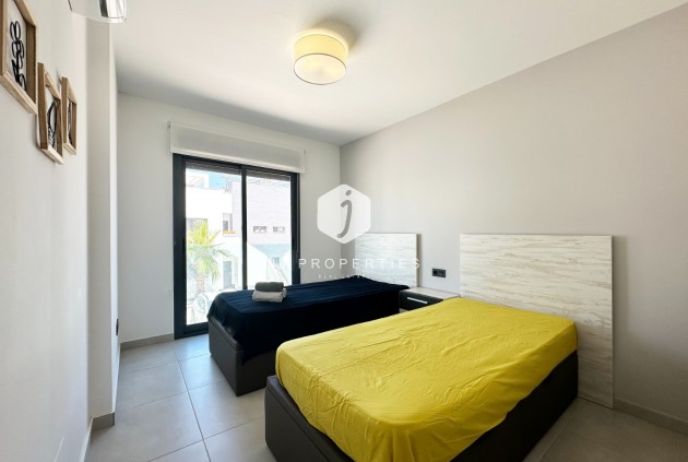 Resale - Apartment / flat -
Guardamar del Segura - Costa Blanca