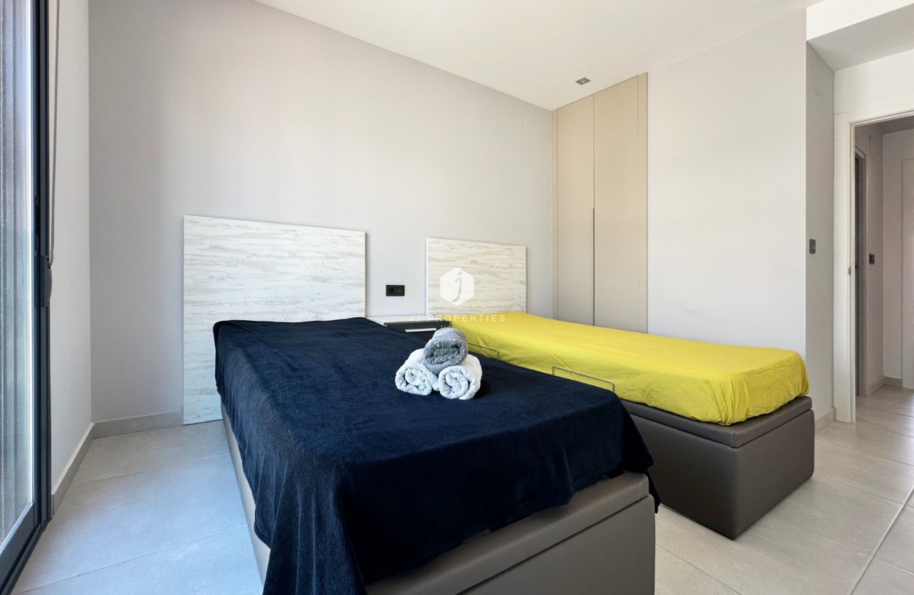 Resale - Apartment / flat -
Guardamar del Segura - Costa Blanca