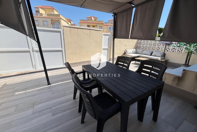 Resale - Apartment / flat -
Torrevieja - Costa Blanca