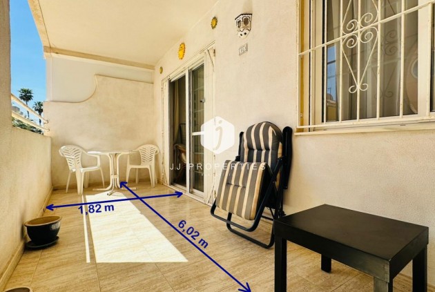 Resale - Apartment / flat -
Torrevieja - Costa Blanca