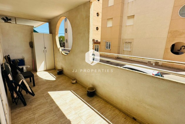 Resale - Apartment / flat -
Torrevieja - Costa Blanca