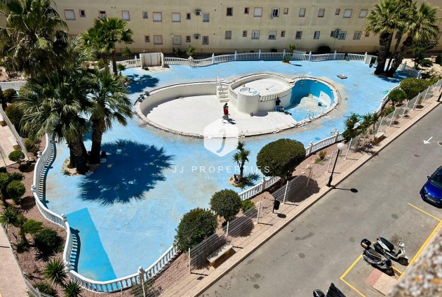 Resale - Apartment / flat -
Torrevieja - Costa Blanca