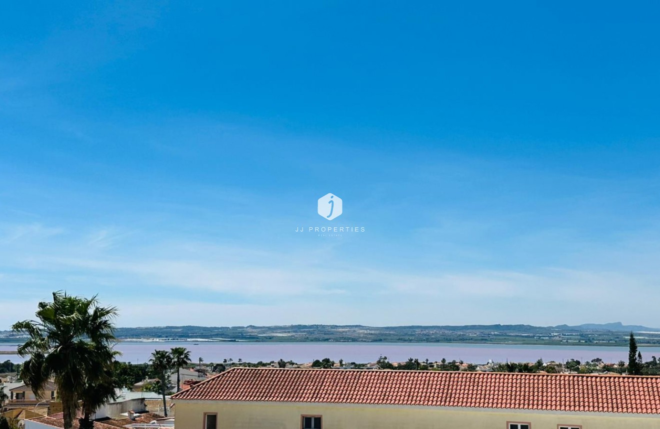 Resale - Apartment / flat -
Torrevieja - Costa Blanca