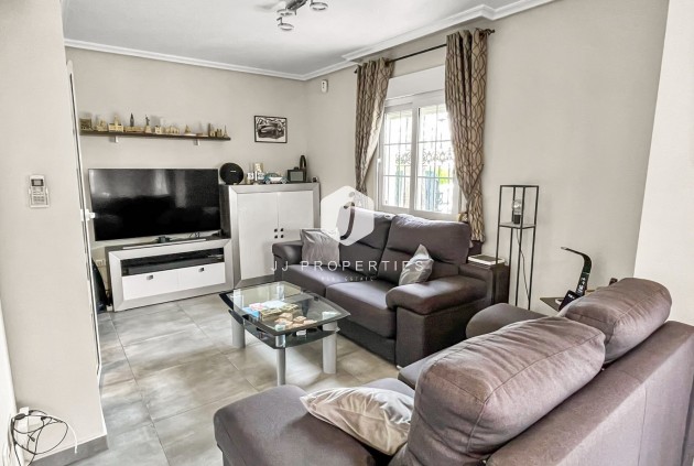 Resale - Villa -
Orihuela Costa - Costa Blanca