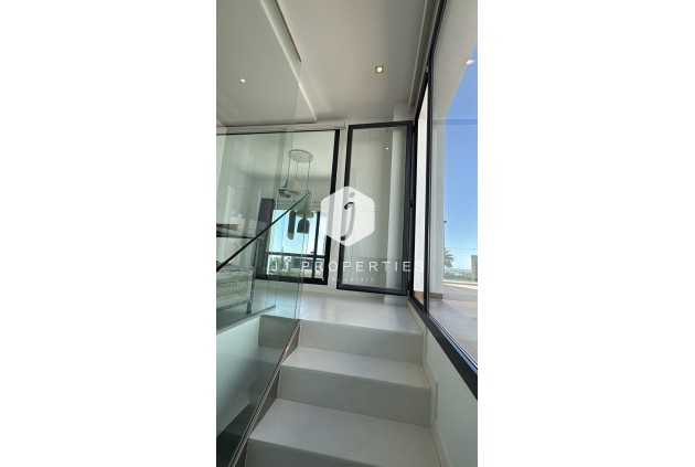 Resale - Duplex -
Orihuela Costa - Costa Blanca