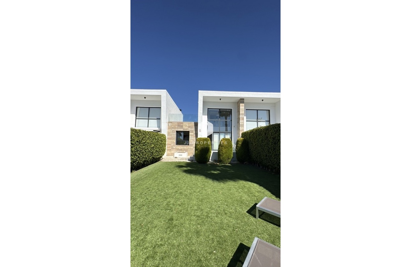 Resale - Duplex -
Orihuela Costa - Costa Blanca
