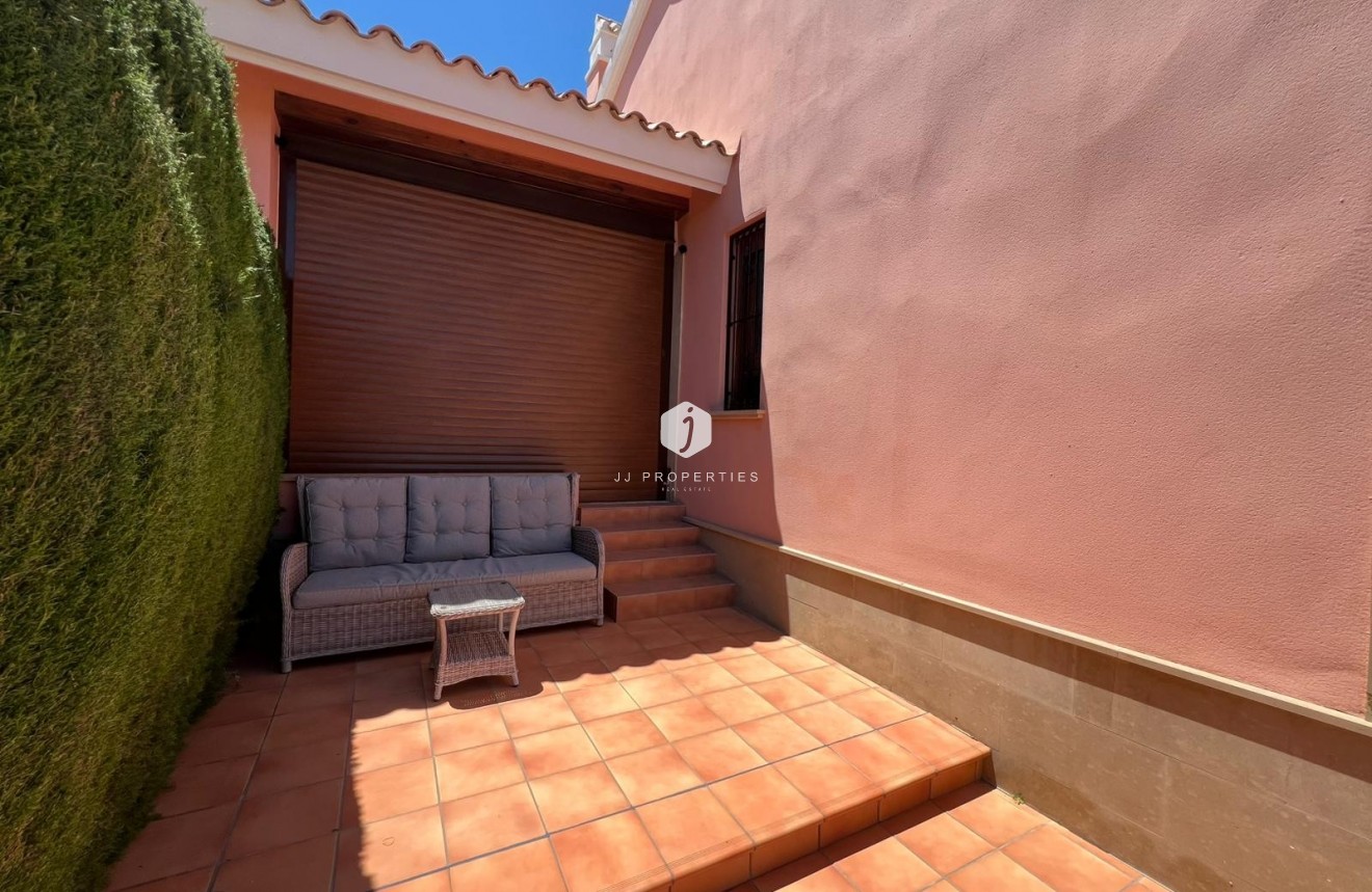 Resale - Villa -
Algorfa - Inland