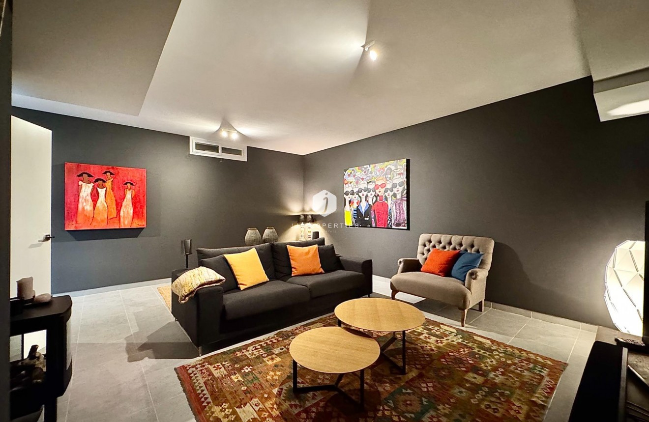 Resale - Villa -
San Miguel de Salinas - Bellavista