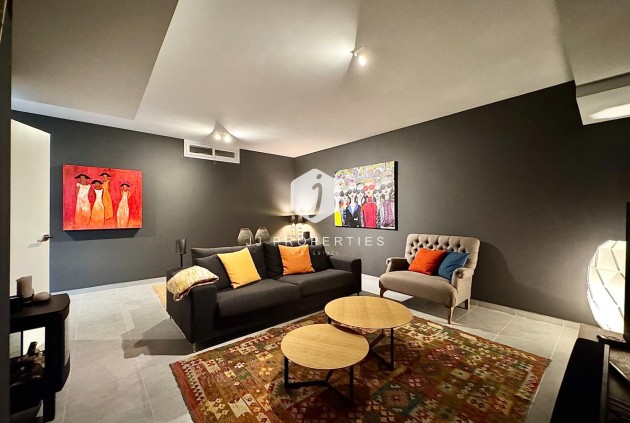 Resale - Villa -
San Miguel de Salinas - Bellavista