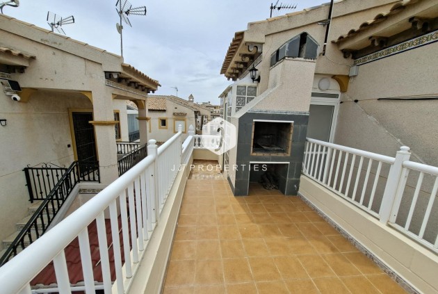 Segunda mano - Bungalow -
Orihuela Costa - Punta Prima