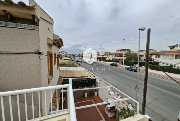 Segunda mano - Bungalow -
Orihuela Costa - Punta Prima