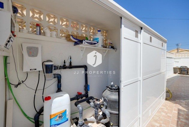 Resale - Villa -
San Fulgencio - La Marina