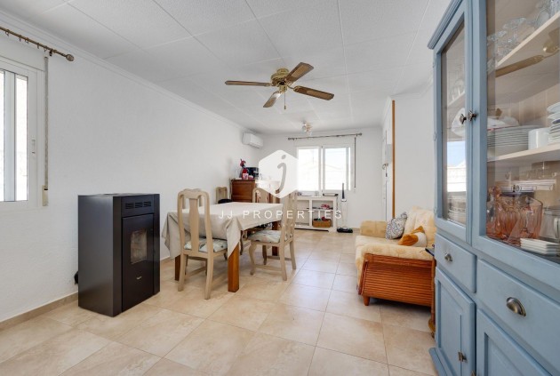 Resale - Villa -
San Fulgencio - La Marina