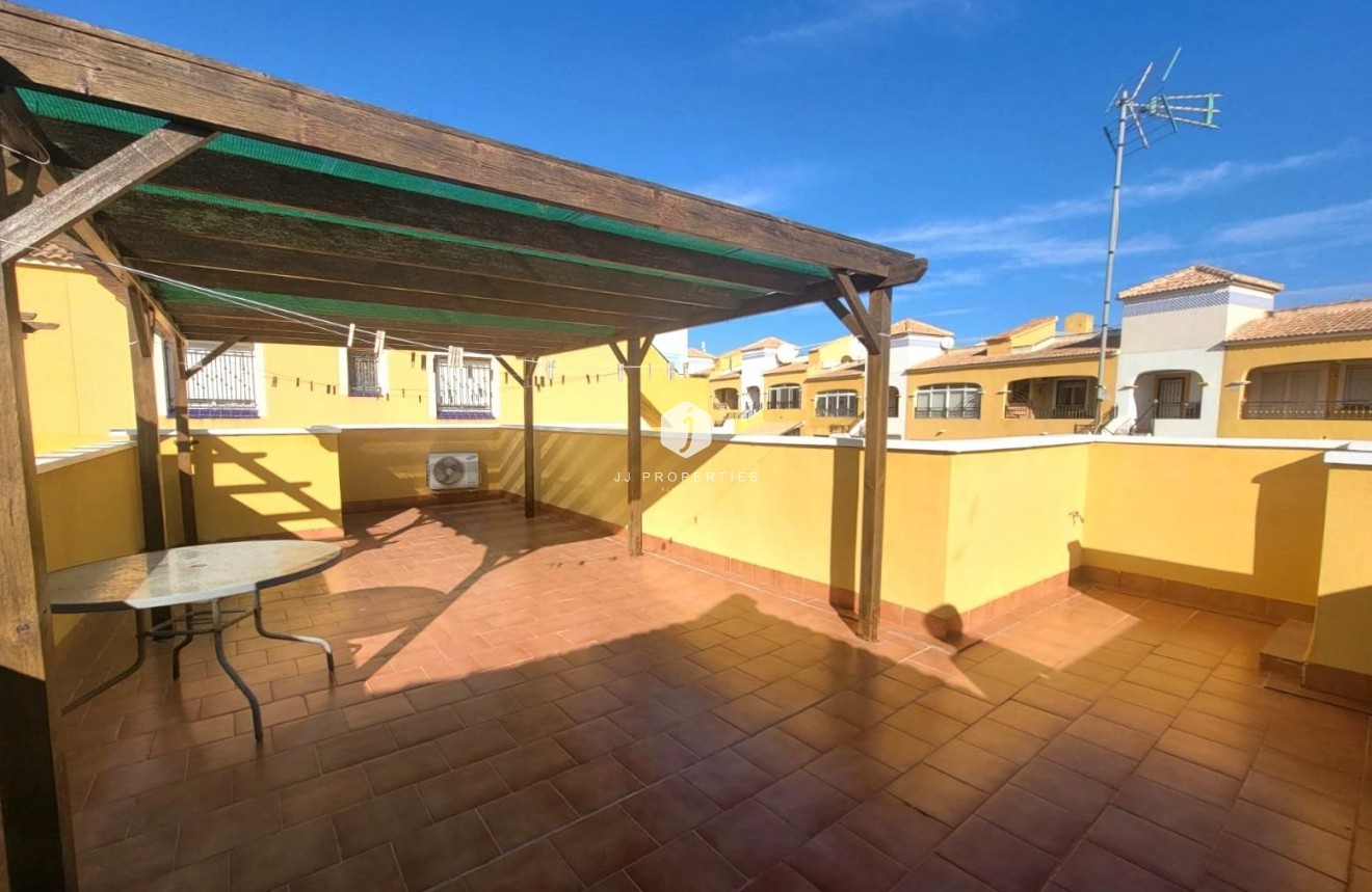 Segunda mano - Chalet -
Los Montesinos - Los Montesinos - Urb. La Herrada