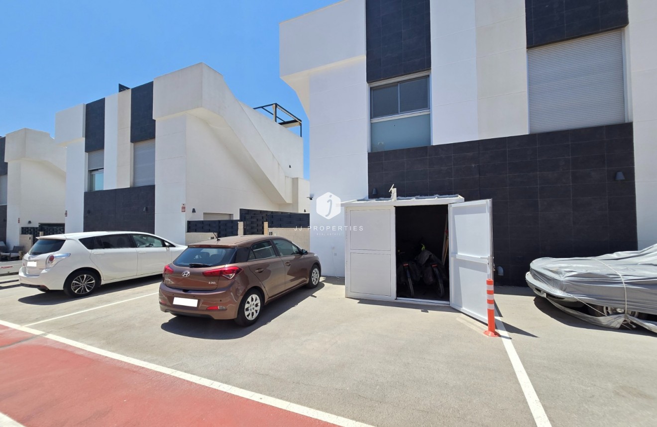 Resale - Villa -
Ciudad Quesada - Costa Blanca